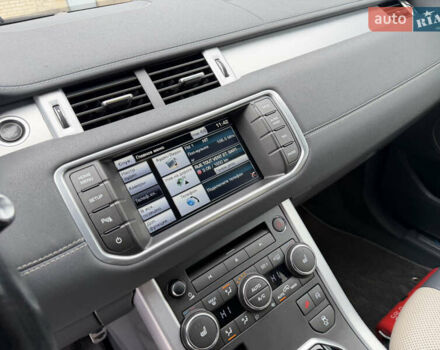 Жовтий Ленд Ровер Рендж Ровер Евок, об'ємом двигуна 2.18 л та пробігом 183 тис. км за 18750 $, фото 21 на Automoto.ua