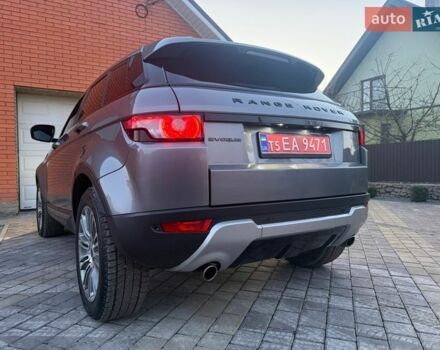 Серый Ленд Ровер Рендж Ровер Эвок, объемом двигателя 2.18 л и пробегом 200 тыс. км за 16800 $, фото 3 на Automoto.ua