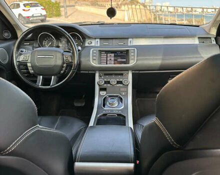 Сірий Ленд Ровер Рендж Ровер Евок, об'ємом двигуна 2.18 л та пробігом 217 тис. км за 18000 $, фото 2 на Automoto.ua