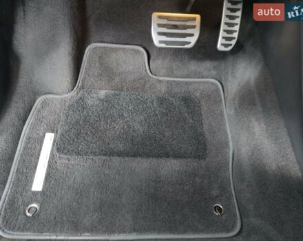 Сірий Ленд Ровер Рендж Ровер Евок, об'ємом двигуна 2 л та пробігом 215 тис. км за 14950 $, фото 48 на Automoto.ua
