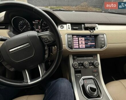 Сірий Ленд Ровер Рендж Ровер Евок, об'ємом двигуна 2 л та пробігом 280 тис. км за 14800 $, фото 32 на Automoto.ua