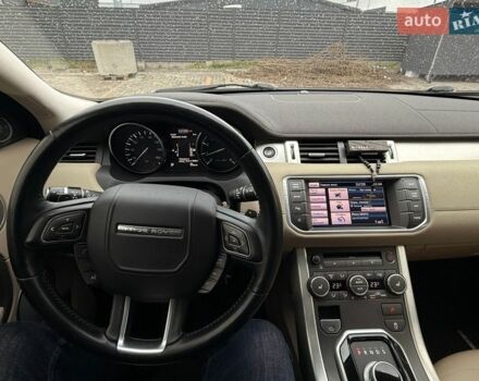 Сірий Ленд Ровер Рендж Ровер Евок, об'ємом двигуна 2 л та пробігом 280 тис. км за 14800 $, фото 30 на Automoto.ua