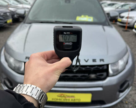 Сірий Ленд Ровер Рендж Ровер Евок, об'ємом двигуна 2 л та пробігом 144 тис. км за 13500 $, фото 24 на Automoto.ua