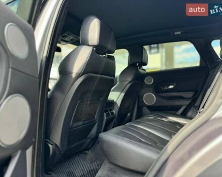 Сірий Ленд Ровер Рендж Ровер Евок, об'ємом двигуна 2 л та пробігом 230 тис. км за 16400 $, фото 16 на Automoto.ua