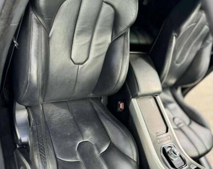 Сірий Ленд Ровер Рендж Ровер Евок, об'ємом двигуна 2 л та пробігом 230 тис. км за 16400 $, фото 25 на Automoto.ua