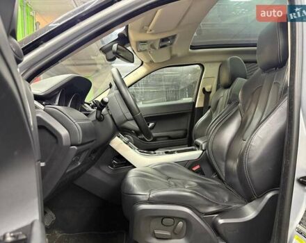 Серый Ленд Ровер Рендж Ровер Эвок, объемом двигателя 2 л и пробегом 112 тыс. км за 17999 $, фото 5 на Automoto.ua
