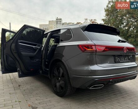 Сірий Ленд Ровер Рендж Ровер Евок, об'ємом двигуна 2 л та пробігом 170 тис. км за 13048 $, фото 6 на Automoto.ua