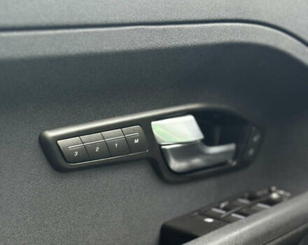 Сірий Ленд Ровер Рендж Ровер Евок, об'ємом двигуна 2 л та пробігом 250 тис. км за 12999 $, фото 11 на Automoto.ua