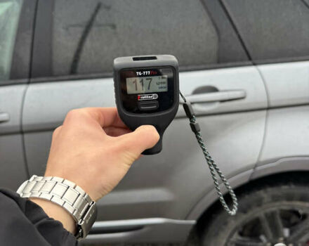 Сірий Ленд Ровер Рендж Ровер Евок, об'ємом двигуна 2 л та пробігом 144 тис. км за 13500 $, фото 26 на Automoto.ua