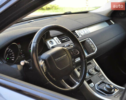 Сірий Ленд Ровер Рендж Ровер Евок, об'ємом двигуна 2 л та пробігом 250 тис. км за 15400 $, фото 13 на Automoto.ua