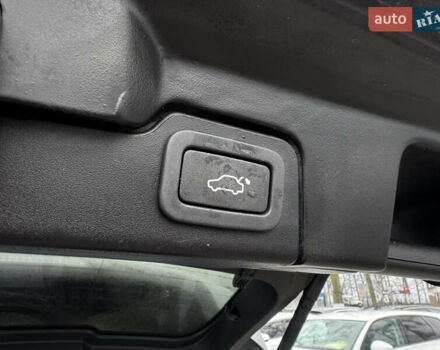Сірий Ленд Ровер Рендж Ровер Евок, об'ємом двигуна 2 л та пробігом 144 тис. км за 13500 $, фото 23 на Automoto.ua