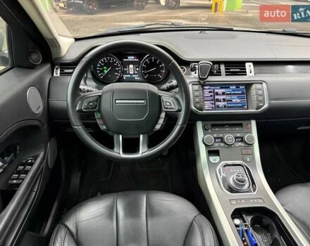 Серый Ленд Ровер Рендж Ровер Эвок, объемом двигателя 2 л и пробегом 112 тыс. км за 17999 $, фото 6 на Automoto.ua