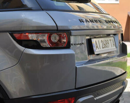 Серый Ленд Ровер Рендж Ровер Эвок, объемом двигателя 2 л и пробегом 250 тыс. км за 15500 $, фото 7 на Automoto.ua