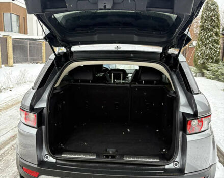 Серый Ленд Ровер Рендж Ровер Эвок, объемом двигателя 2 л и пробегом 250 тыс. км за 13500 $, фото 6 на Automoto.ua