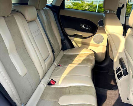 Серый Ленд Ровер Рендж Ровер Эвок, объемом двигателя 2 л и пробегом 130 тыс. км за 17400 $, фото 10 на Automoto.ua