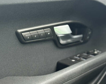 Сірий Ленд Ровер Рендж Ровер Евок, об'ємом двигуна 2 л та пробігом 250 тис. км за 12999 $, фото 10 на Automoto.ua