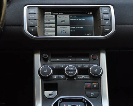 Серый Ленд Ровер Рендж Ровер Эвок, объемом двигателя 2 л и пробегом 250 тыс. км за 15500 $, фото 13 на Automoto.ua