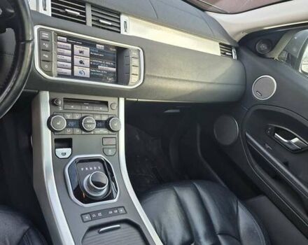 Серый Ленд Ровер Рендж Ровер Эвок, объемом двигателя 2 л и пробегом 219 тыс. км за 16500 $, фото 7 на Automoto.ua