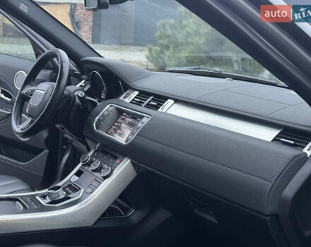 Серый Ленд Ровер Рендж Ровер Эвок, объемом двигателя 2 л и пробегом 233 тыс. км за 16777 $, фото 16 на Automoto.ua