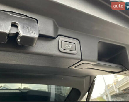 Сірий Ленд Ровер Рендж Ровер Евок, об'ємом двигуна 2 л та пробігом 183 тис. км за 16200 $, фото 10 на Automoto.ua