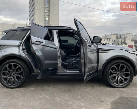 Сірий Ленд Ровер Рендж Ровер Евок, об'ємом двигуна 2 л та пробігом 183 тис. км за 16200 $, фото 18 на Automoto.ua