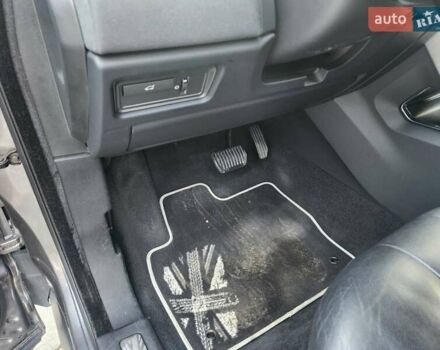 Серый Ленд Ровер Рендж Ровер Эвок, объемом двигателя 2.18 л и пробегом 207 тыс. км за 23000 $, фото 20 на Automoto.ua