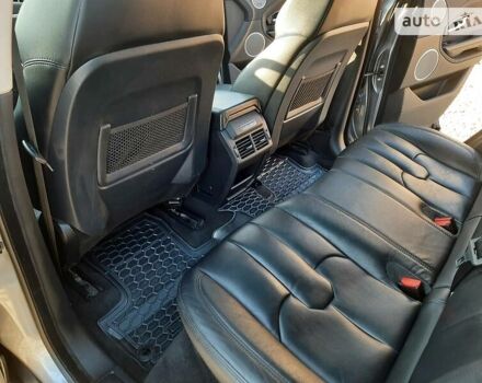 Сірий Ленд Ровер Рендж Ровер Евок, об'ємом двигуна 2 л та пробігом 137 тис. км за 15555 $, фото 32 на Automoto.ua