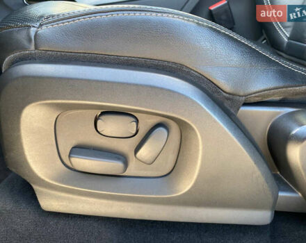 Серый Ленд Ровер Рендж Ровер Эвок, объемом двигателя 2 л и пробегом 109 тыс. км за 16500 $, фото 10 на Automoto.ua