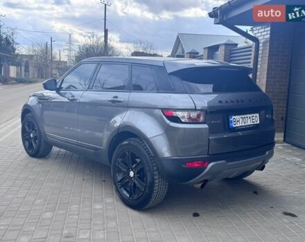 Серый Ленд Ровер Рендж Ровер Эвок, объемом двигателя 2 л и пробегом 180 тыс. км за 14700 $, фото 2 на Automoto.ua