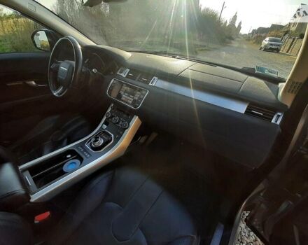 Сірий Ленд Ровер Рендж Ровер Евок, об'ємом двигуна 2 л та пробігом 137 тис. км за 15555 $, фото 25 на Automoto.ua