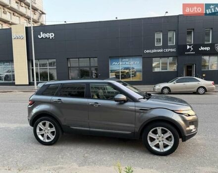 Серый Ленд Ровер Рендж Ровер Эвок, объемом двигателя 2 л и пробегом 250 тыс. км за 14200 $, фото 4 на Automoto.ua