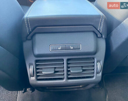 Серый Ленд Ровер Рендж Ровер Эвок, объемом двигателя 2 л и пробегом 109 тыс. км за 16500 $, фото 25 на Automoto.ua