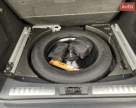 Сірий Ленд Ровер Рендж Ровер Евок, об'ємом двигуна 2 л та пробігом 183 тис. км за 16200 $, фото 8 на Automoto.ua