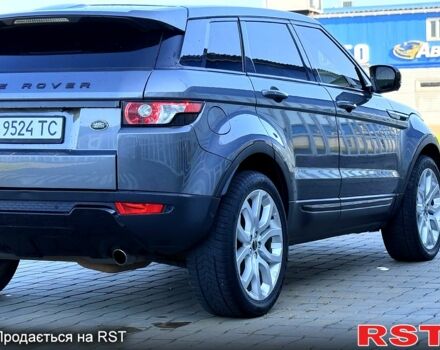 Серый Ленд Ровер Рендж Ровер Эвок, объемом двигателя 2 л и пробегом 129 тыс. км за 16500 $, фото 2 на Automoto.ua