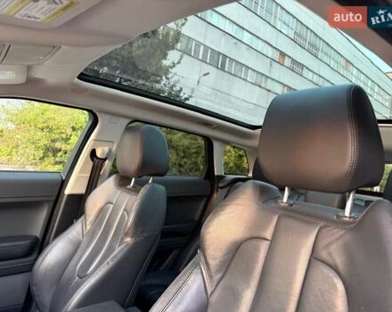 Серый Ленд Ровер Рендж Ровер Эвок, объемом двигателя 2 л и пробегом 250 тыс. км за 14200 $, фото 10 на Automoto.ua