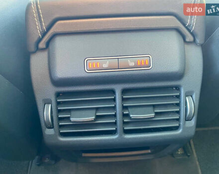 Серый Ленд Ровер Рендж Ровер Эвок, объемом двигателя 2 л и пробегом 109 тыс. км за 16500 $, фото 17 на Automoto.ua