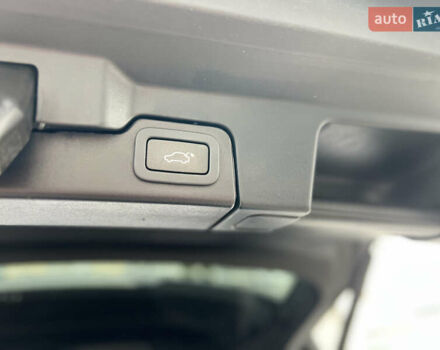 Сірий Ленд Ровер Рендж Ровер Евок, об'ємом двигуна 2 л та пробігом 220 тис. км за 13300 $, фото 48 на Automoto.ua