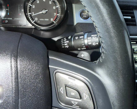 Серый Ленд Ровер Рендж Ровер Эвок, объемом двигателя 2 л и пробегом 216 тыс. км за 16000 $, фото 56 на Automoto.ua