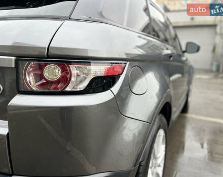 Сірий Ленд Ровер Рендж Ровер Евок, об'ємом двигуна 2 л та пробігом 220 тис. км за 13300 $, фото 20 на Automoto.ua