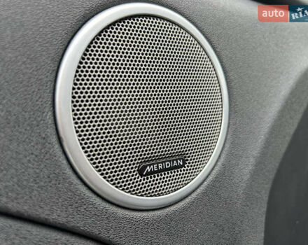 Сірий Ленд Ровер Рендж Ровер Евок, об'ємом двигуна 2 л та пробігом 220 тис. км за 13300 $, фото 70 на Automoto.ua