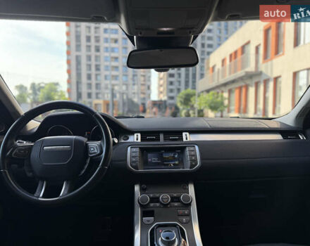 Сірий Ленд Ровер Рендж Ровер Евок, об'ємом двигуна 2 л та пробігом 158 тис. км за 17900 $, фото 16 на Automoto.ua