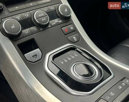 Сірий Ленд Ровер Рендж Ровер Евок, об'ємом двигуна 2 л та пробігом 219 тис. км за 11800 $, фото 27 на Automoto.ua