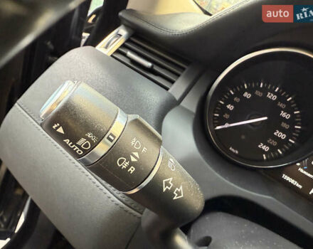 Сірий Ленд Ровер Рендж Ровер Евок, об'ємом двигуна 2 л та пробігом 158 тис. км за 17900 $, фото 13 на Automoto.ua