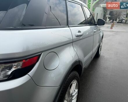 Серый Ленд Ровер Рендж Ровер Эвок, объемом двигателя 2 л и пробегом 249 тыс. км за 17500 $, фото 3 на Automoto.ua