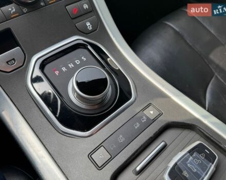 Серый Ленд Ровер Рендж Ровер Эвок, объемом двигателя 2 л и пробегом 249 тыс. км за 17500 $, фото 44 на Automoto.ua