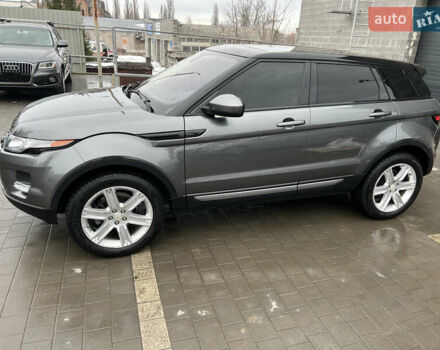 Сірий Ленд Ровер Рендж Ровер Евок, об'ємом двигуна 2 л та пробігом 220 тис. км за 13300 $, фото 42 на Automoto.ua