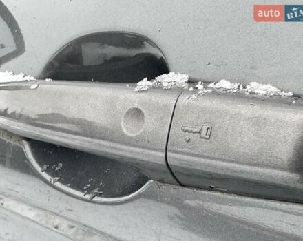 Сірий Ленд Ровер Рендж Ровер Евок, об'ємом двигуна 2 л та пробігом 219 тис. км за 11800 $, фото 14 на Automoto.ua