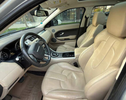 Сірий Ленд Ровер Рендж Ровер Евок, об'ємом двигуна 2 л та пробігом 205 тис. км за 16300 $, фото 15 на Automoto.ua