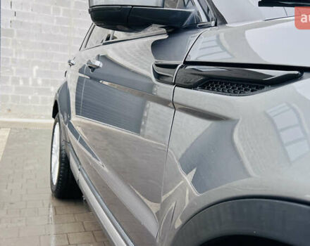 Сірий Ленд Ровер Рендж Ровер Евок, об'ємом двигуна 2 л та пробігом 220 тис. км за 13300 $, фото 32 на Automoto.ua