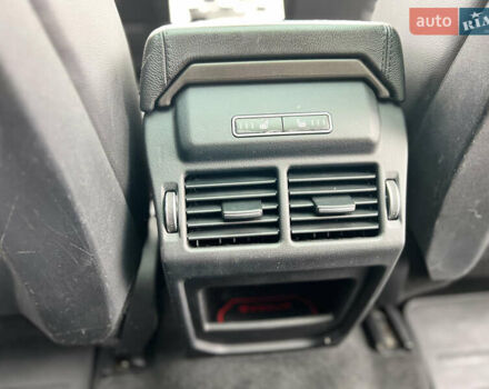 Сірий Ленд Ровер Рендж Ровер Евок, об'ємом двигуна 2 л та пробігом 220 тис. км за 13300 $, фото 62 на Automoto.ua